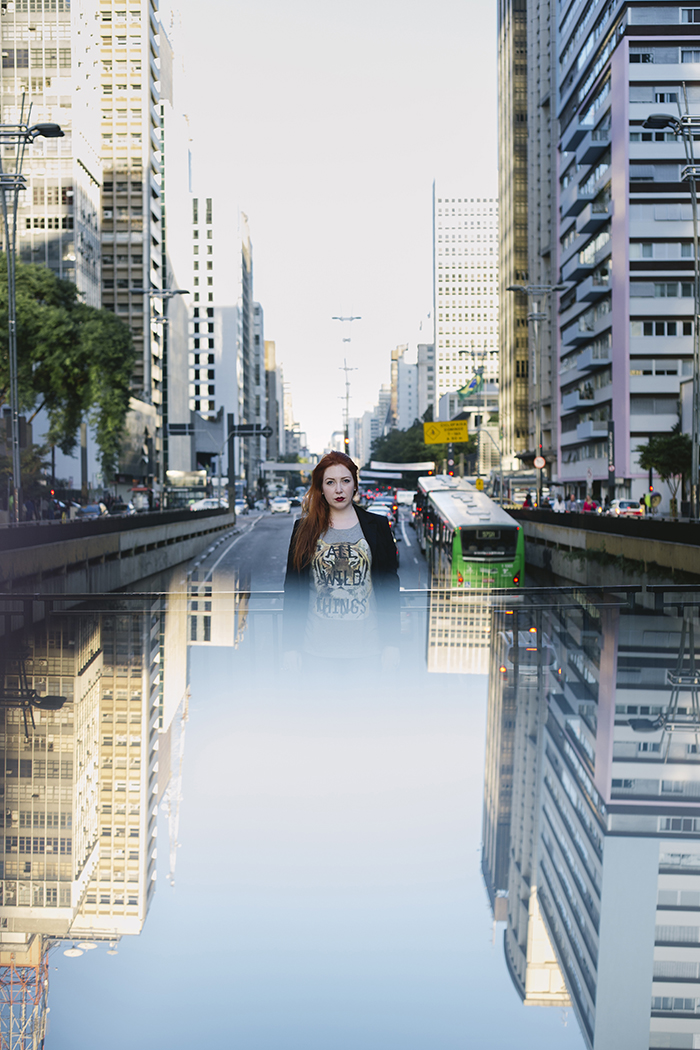 Julia Thetinski por Sabrina Vanina em São Paulo.